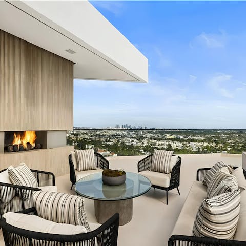 Gather around the fire when the Californian weather turns cooler