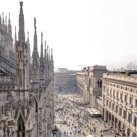 Stroll just 900 metres to reach the Duomo – experience the city from a unique vantage and visit the rooftop terrace