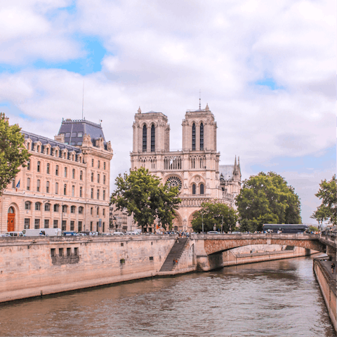 Enjoy staying in the heart of the Latin Quarter, with views of the iconic Notre Dame