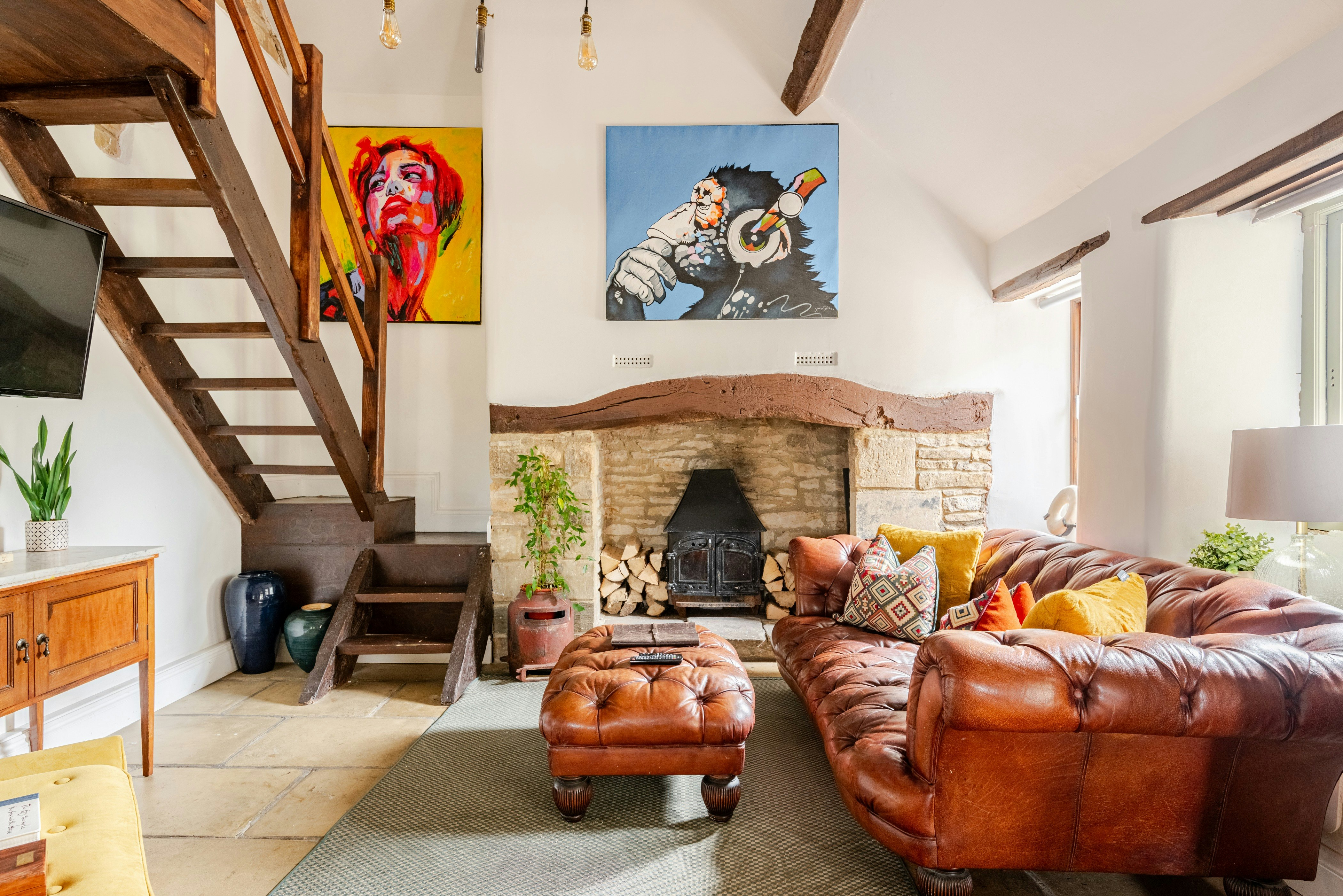 The Rustic Barnhouse