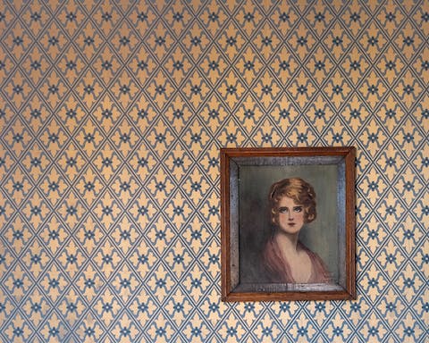 The Art Deco-inspired wallpaper