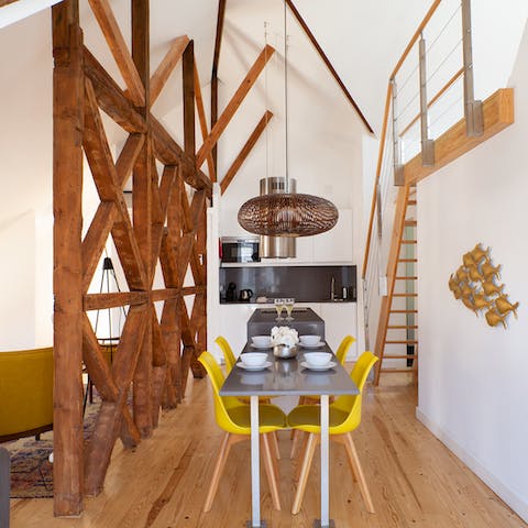 The high ceiling above the dining table