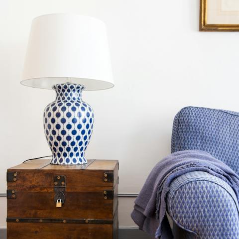 This lamp and chest ensemble