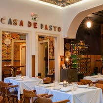 Get pot-lucky at Casa de Pasto