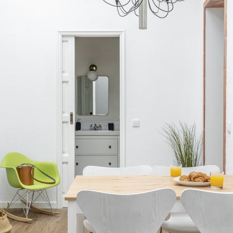 Share and apperitif of tapas and sangira at the dining area