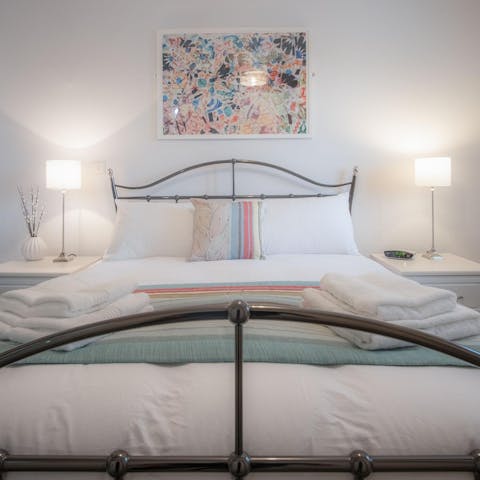 Wake up in the comfortable bedrooms feeling rested and ready for another day of sightseeing