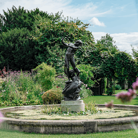 Stroll twenty minutes through central London to reach Regent's Park