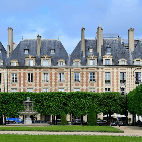 Stay near the pretty Place des Vosges – perfect for a morning stroll