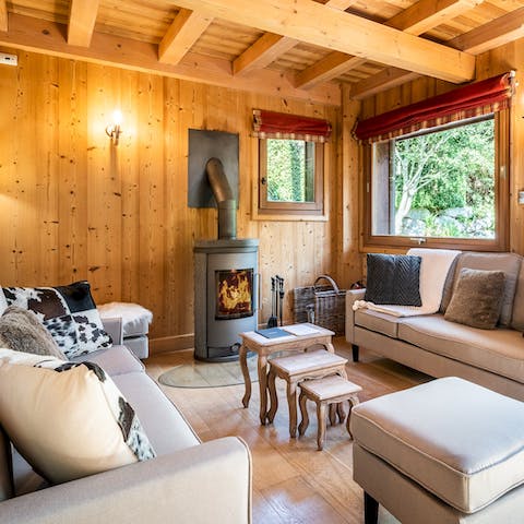 Light the contemporary log burner for cosy winter stays