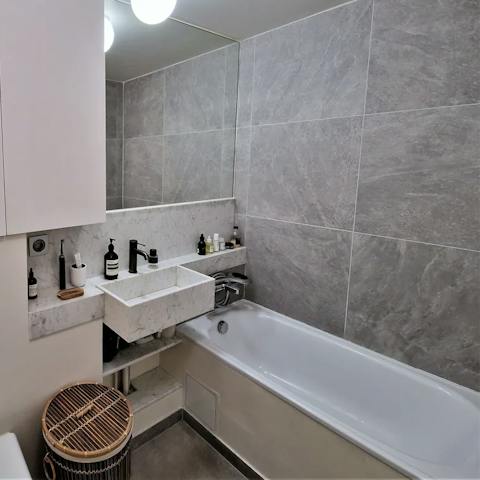 Run yourself a relaxing bath after a busy day of sightseeing