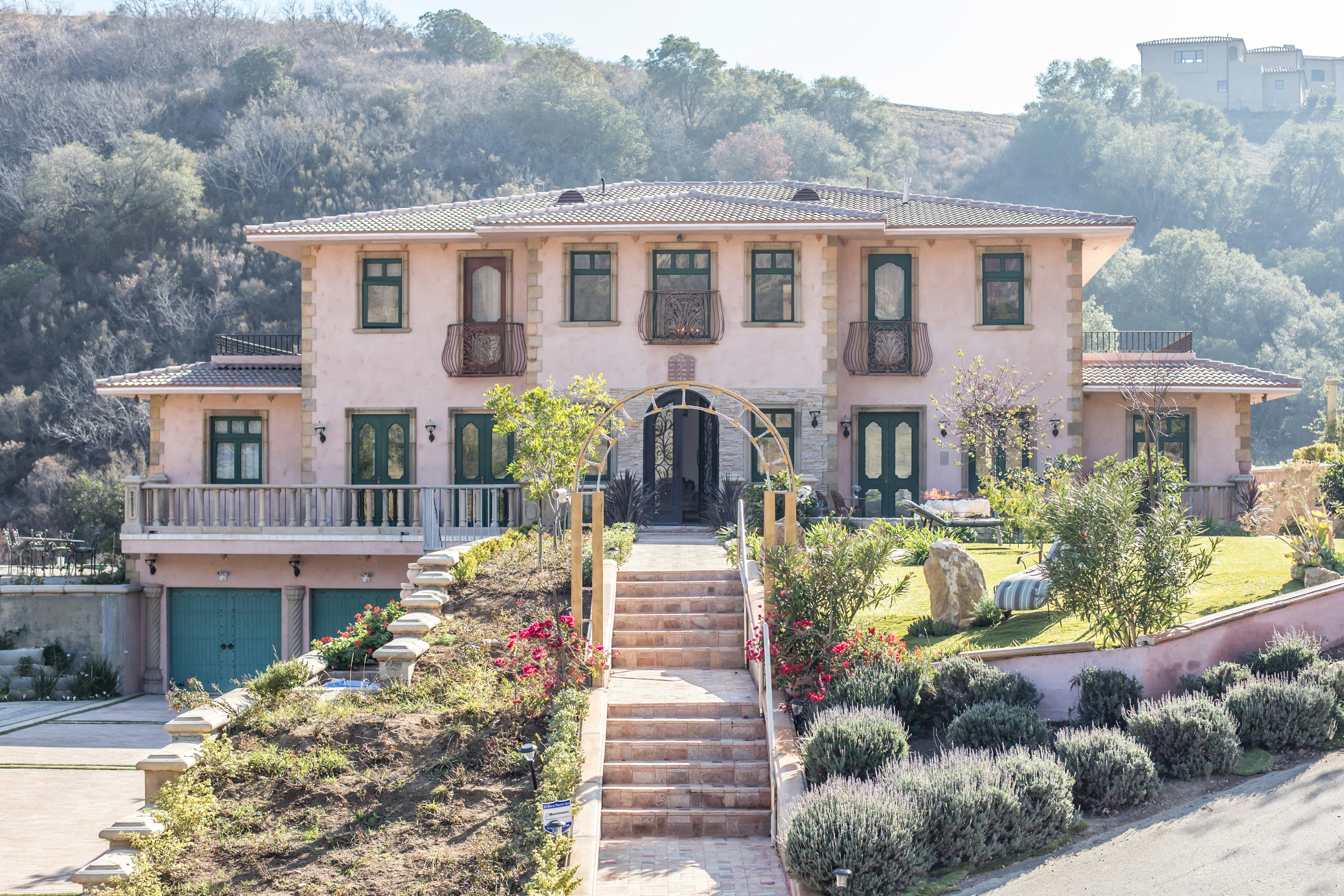 Malibu Tuscany Paradise