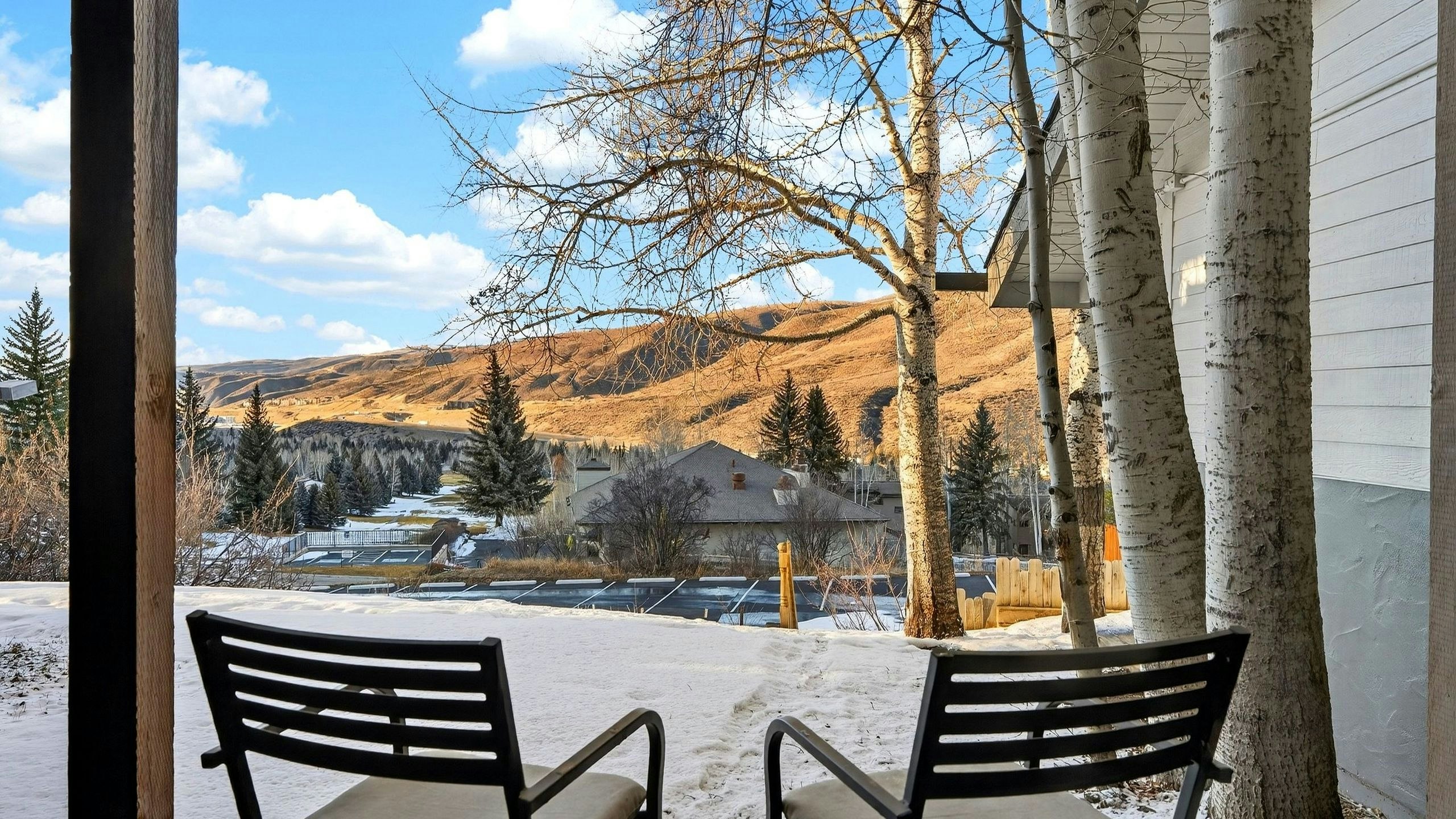Fairway & Frost