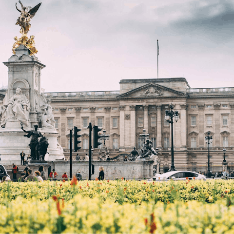 Begin your stay with a stroll to nearby Buckingham Palace