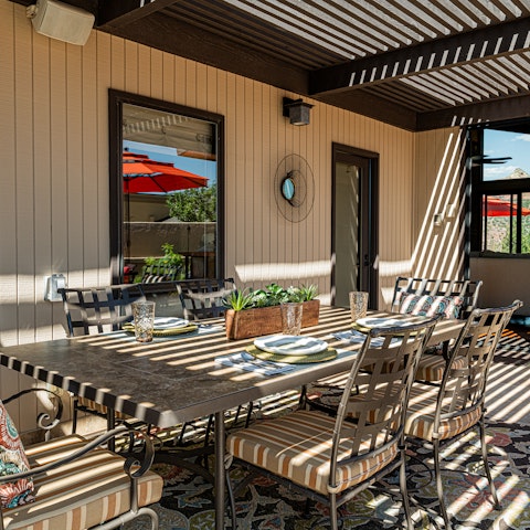 Tuck into a leisurely alfresco meal with your guests