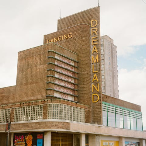 Visit Dreamland for vintage themepark vibes – in addition to the rides, it hosts open-air gigs throughout the summer