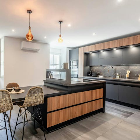Cook en famille in the high-end kitchen