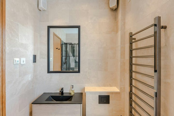 Bathroom photo