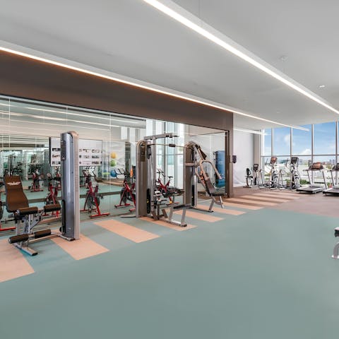 Feel energised after an uplifting workout in the gym