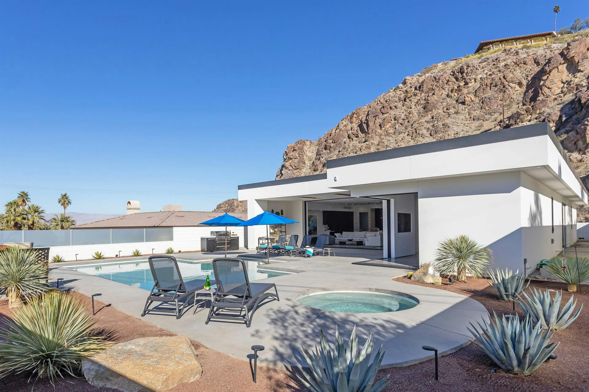 Misty Mountain Hideaway