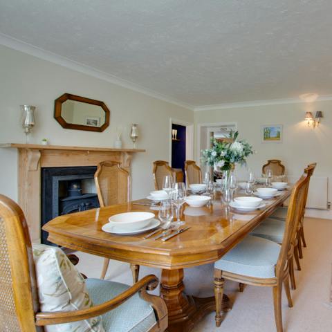 Set the table for atmospheric evening meals