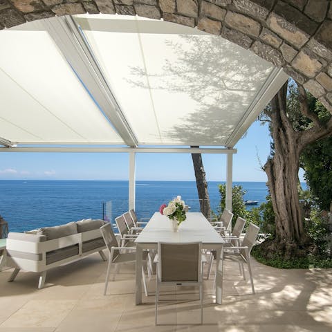 Enjoy ambient alfresco dinners on the covered terrace