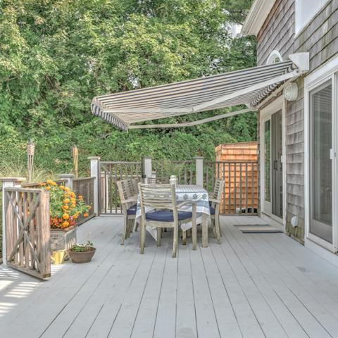 Dine in the sunshine on the outdoor deck