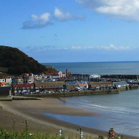 Explore Scarborough – the beach is fifteen minutes away
