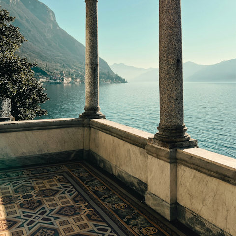 Walk ten minutes north to the shores of Lake Como