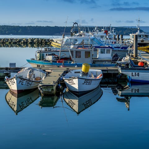 Enjoy easy access to Poole Harbour – seven minutes away