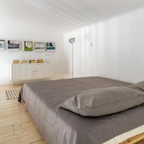 Sleep soundly in the mezzanine bedroom