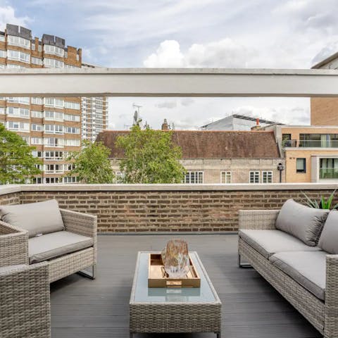 Relax and serve your favourite evening drinks on the terrace