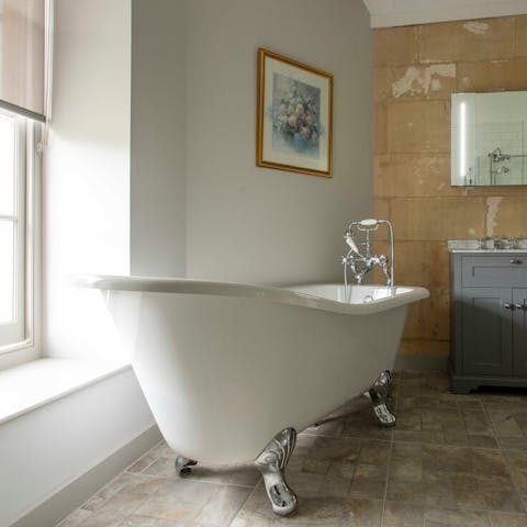 Enjoy a soak in the bathtub at the end of a busy day