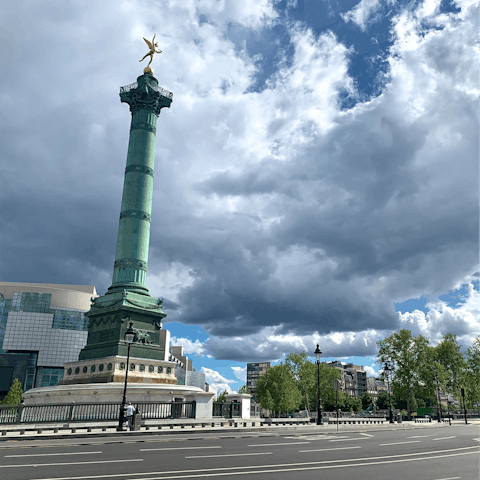 Walk seventeen minutes to Place de la Bastille