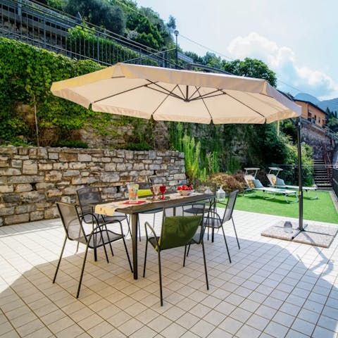 Start your mornings with an alfresco Italian breakfast