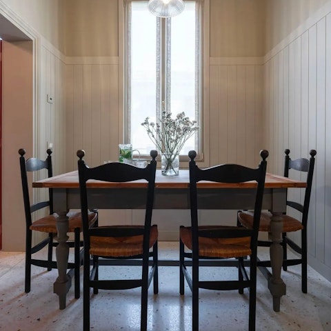 Grab supplies from San Leonardo market for breakfast