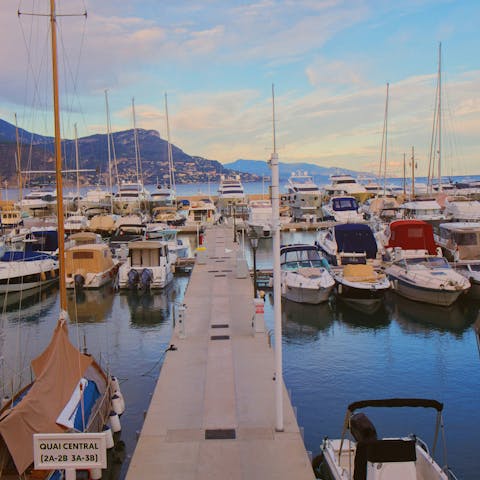 Hire a boat and set sail on the French Riviera