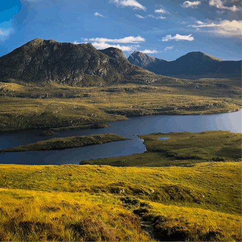 Explore the countryside of Invergarry in the stunning Scottish Highlands