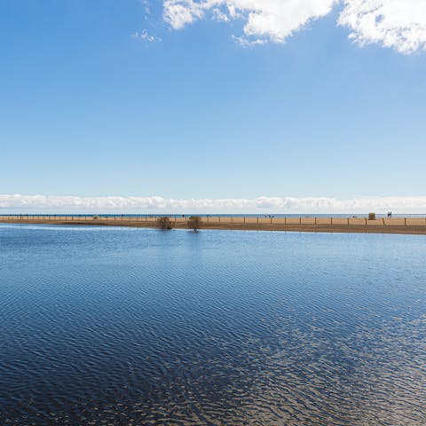 Head down to the waters and golden sands of Maspalomas Beach, just one hundred metres from your door