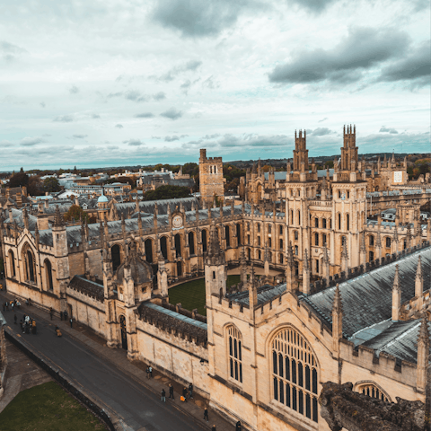 Take a scenic drive to picturesque Oxford