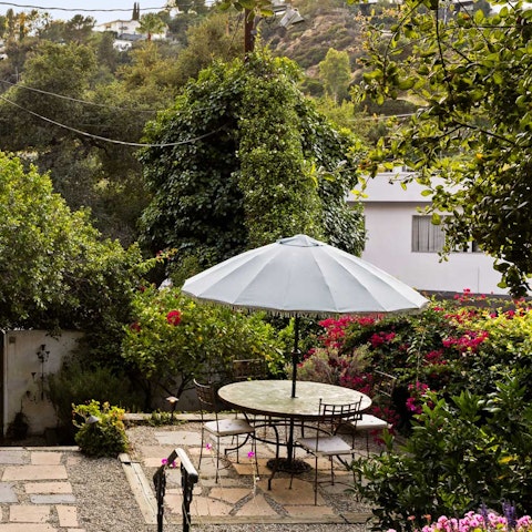 Dine alfresco in the pretty garden