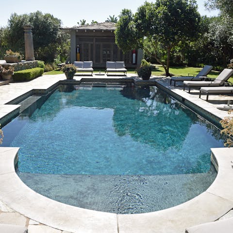 Splash about in the swimming pool and relax in the spa pool