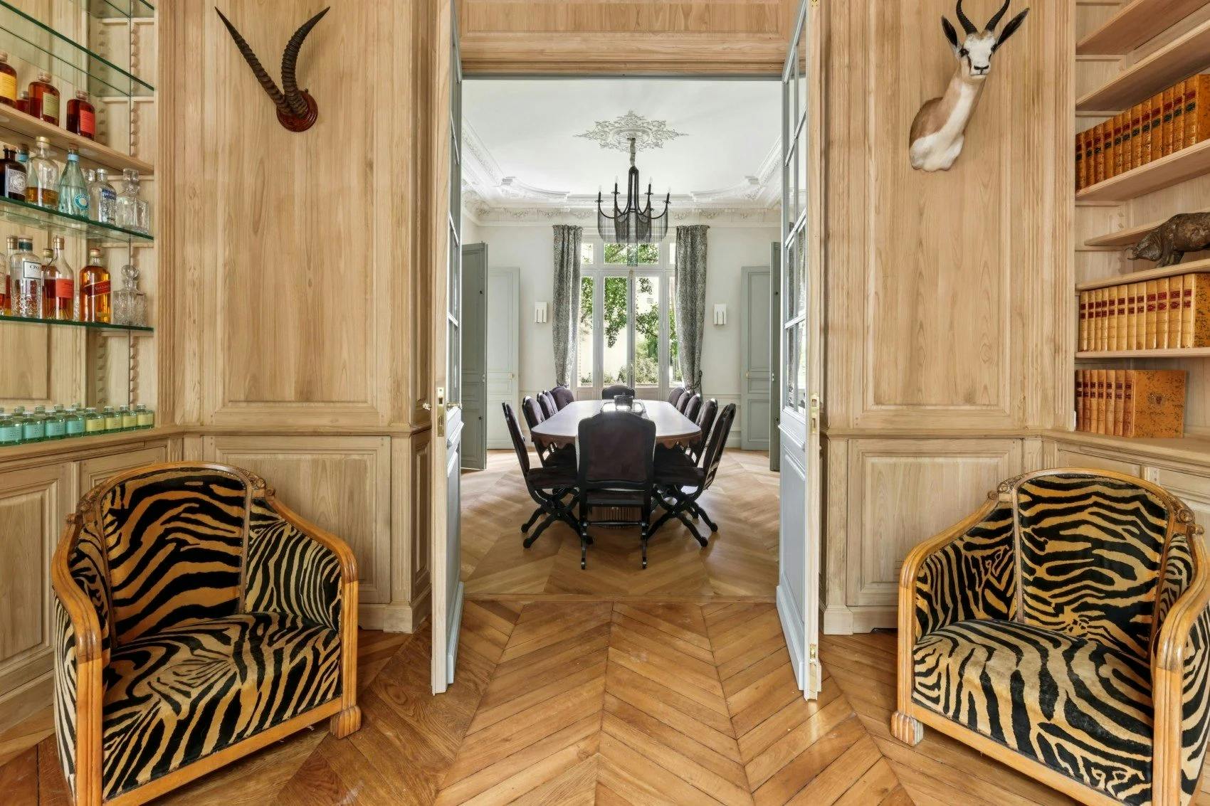 Elegant Urban Mansion