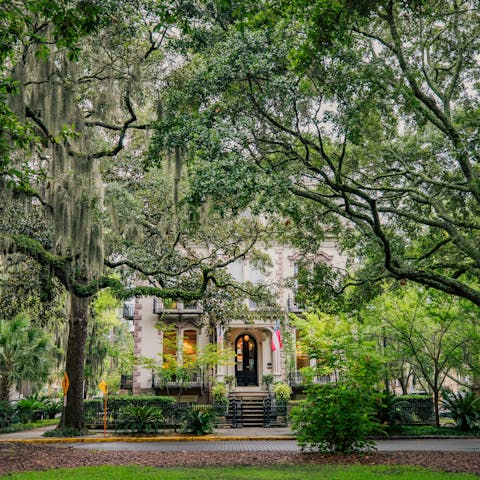 Take a day trip to historic Savannah, an hour's drive away