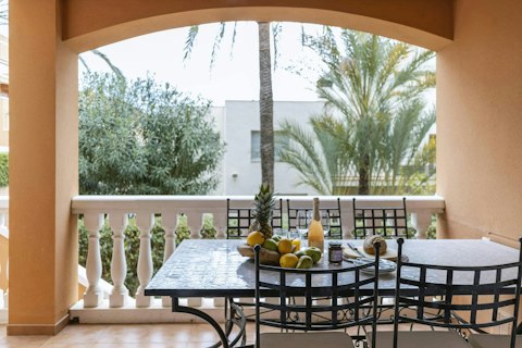 Linger over long alfresco meals on the terrace