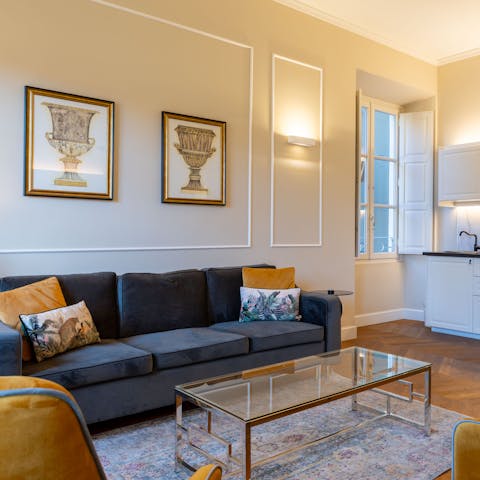 Curl up on the sofa after a long day of sightseeing