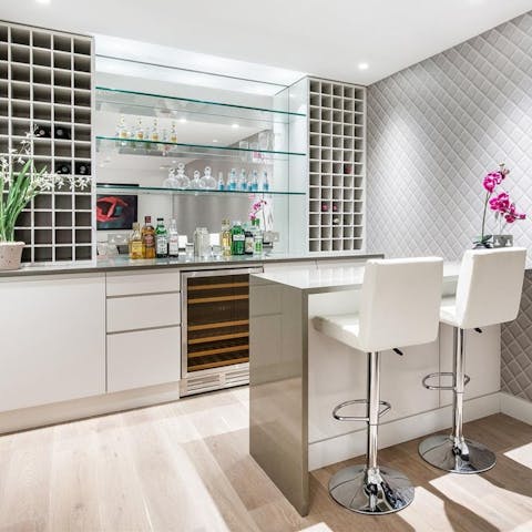 Master cocktail making in your private bar