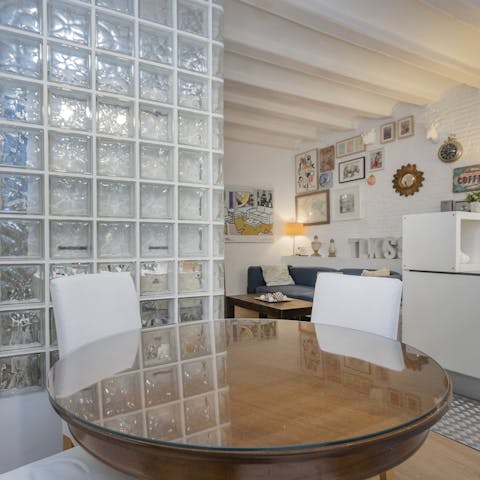 Start your day with a hearty breakfast in the open dining and kitchen area