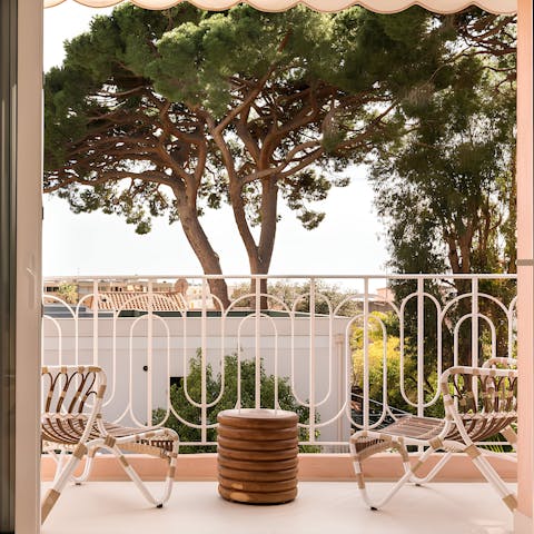 Find the perfect spot for sunset drinks on the balcony