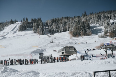 Ski world-class runs on Telluride's legendary steep and deep terrain