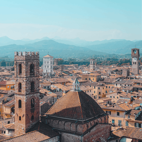 The apartment is in the heart of Lucca, within walking distance of all the main attractions.